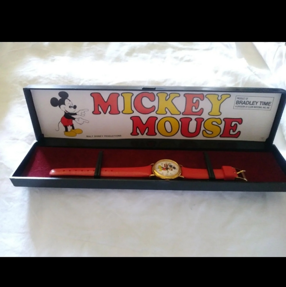 Vintage Bradley Time Mickey Mouse Watch